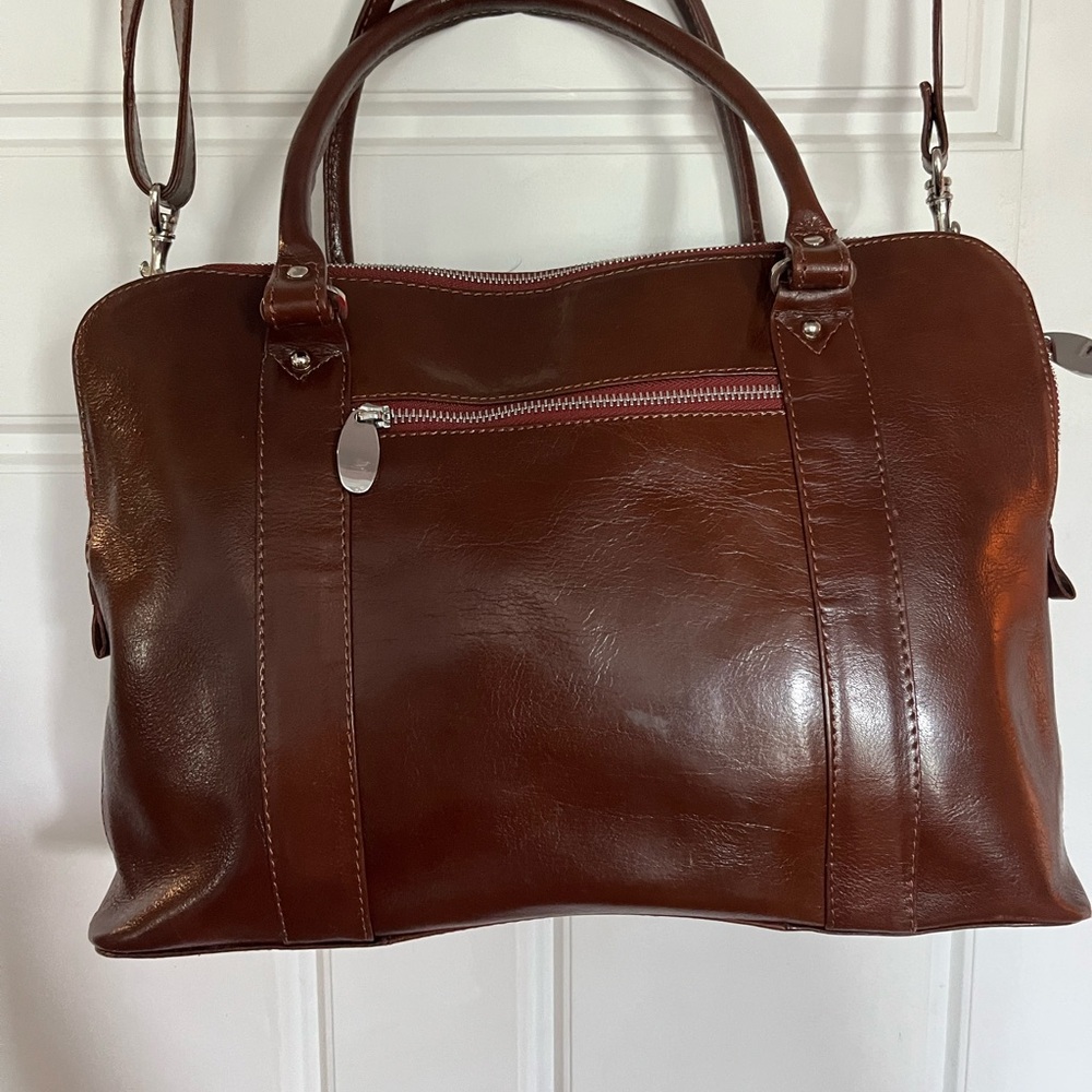 Elegant Brown Leather Bag